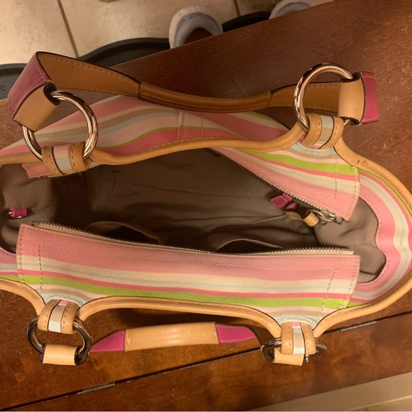 Coach Purse - Picture 3 of 3